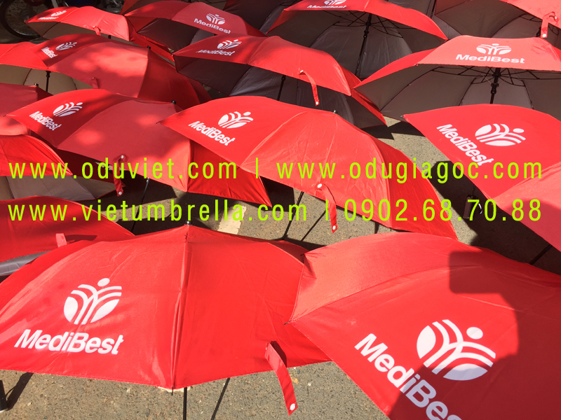 xưởng sản xuất ô dù cầm tay in logo quảng cáo